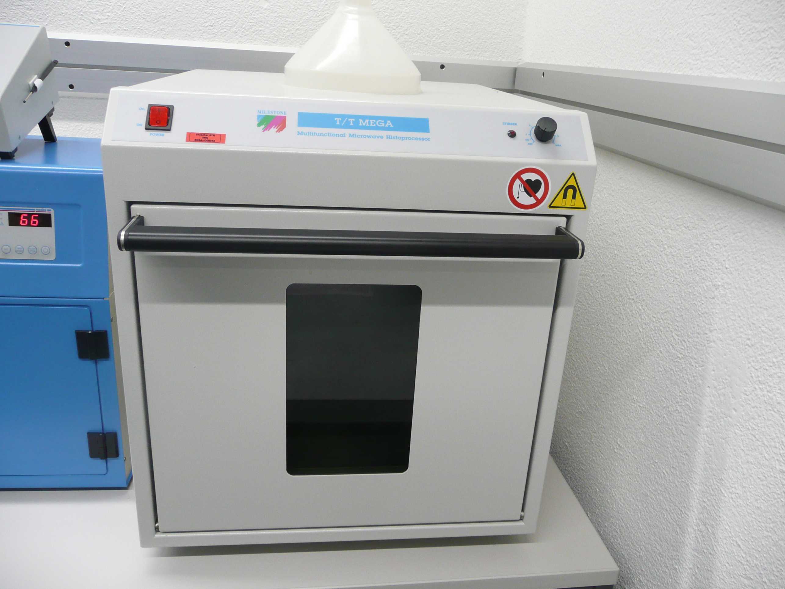Enlarged view: Microwave